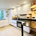 Charming Flat In The Heart Of *