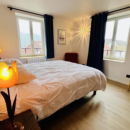 Charming Flat In The Heart Of