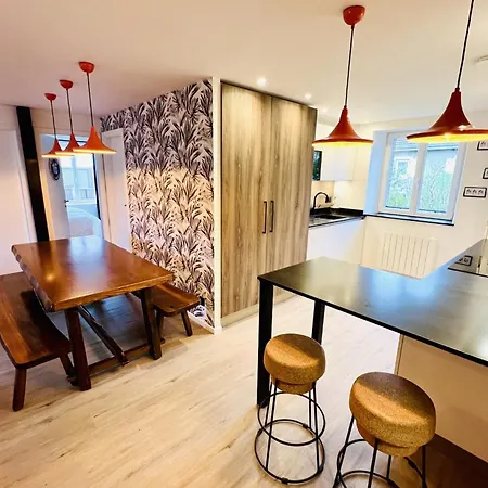 Charming Flat In The Heart Of Apartman