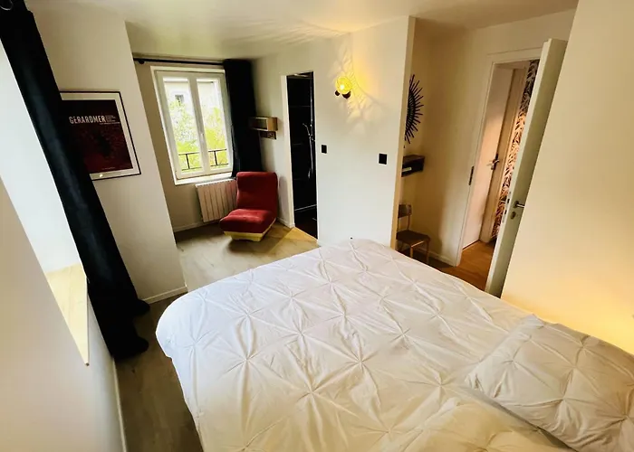 아파트 Charming Flat In The Heart Of *