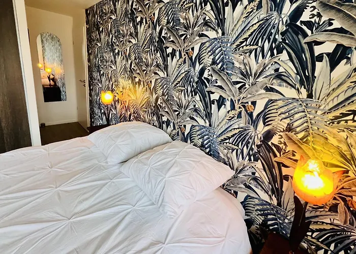 아파트 Charming Flat In The Heart Of *