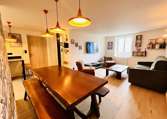 Charming Flat In The Heart Of